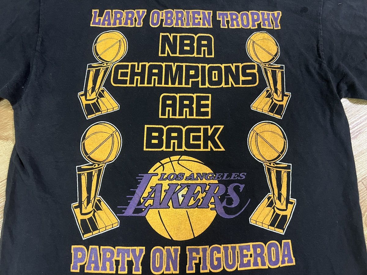 NBA VINTAGE Y2K LA LAKERS LORD OF THE RINGS WORLD CHAMPIONS 2009 Size US M / EU 48-50 / 2 - 13 Thumbnail