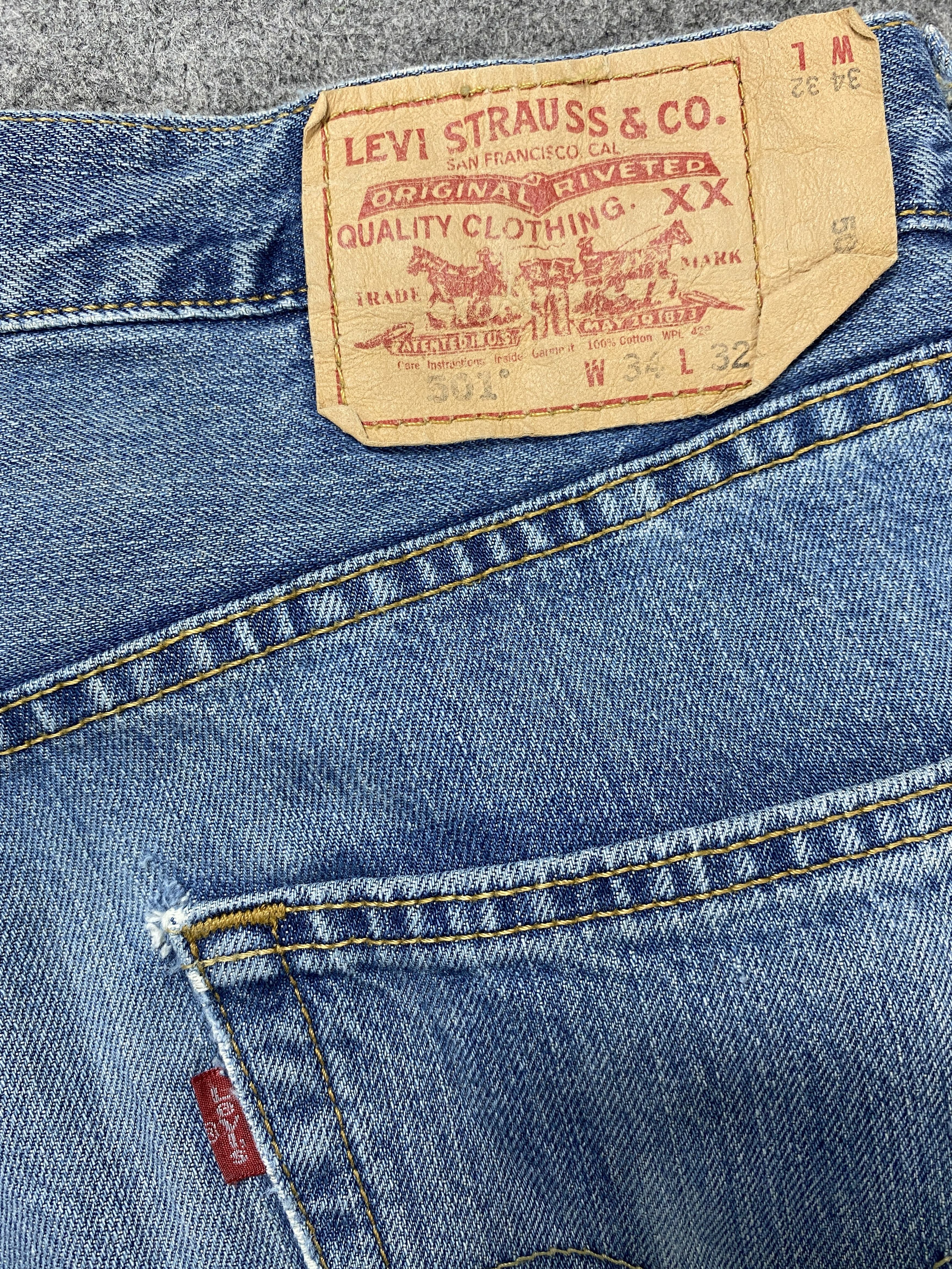 Japanese Brand Blue Wash Vintage Levi's 501 Jeans 34x32 Denim -JN2218 Size US 34 / EU 50 - 9 Thumbnail