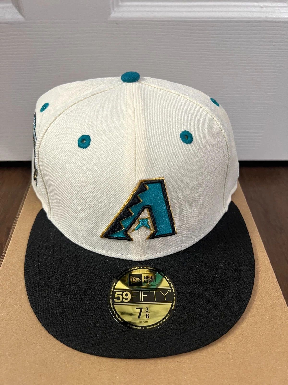 Hat Club Size 7 3/8 - Hat Club Exclusive Arizona Diamondbacks Tropics Size ONE SIZE - 1 Thumbnail