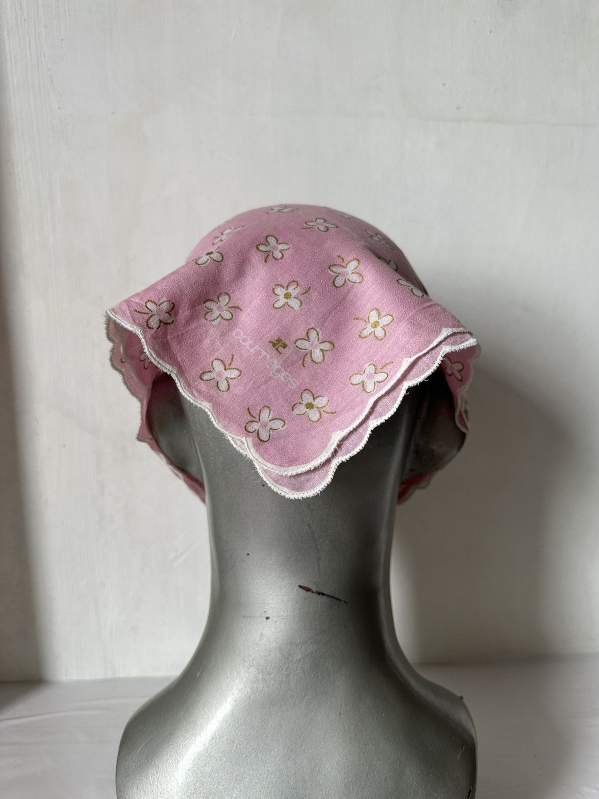 Vintage Vintage Courreges Handkerchief/ Neckerchief/ Bandana Size ONE SIZE - 10 Thumbnail