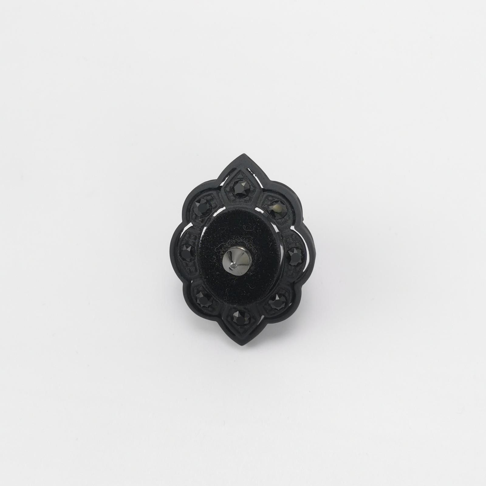 Gucci Gucci Crystal Logo Ring Size 14 -z2505 Size ONE SIZE - 2 Thumbnail