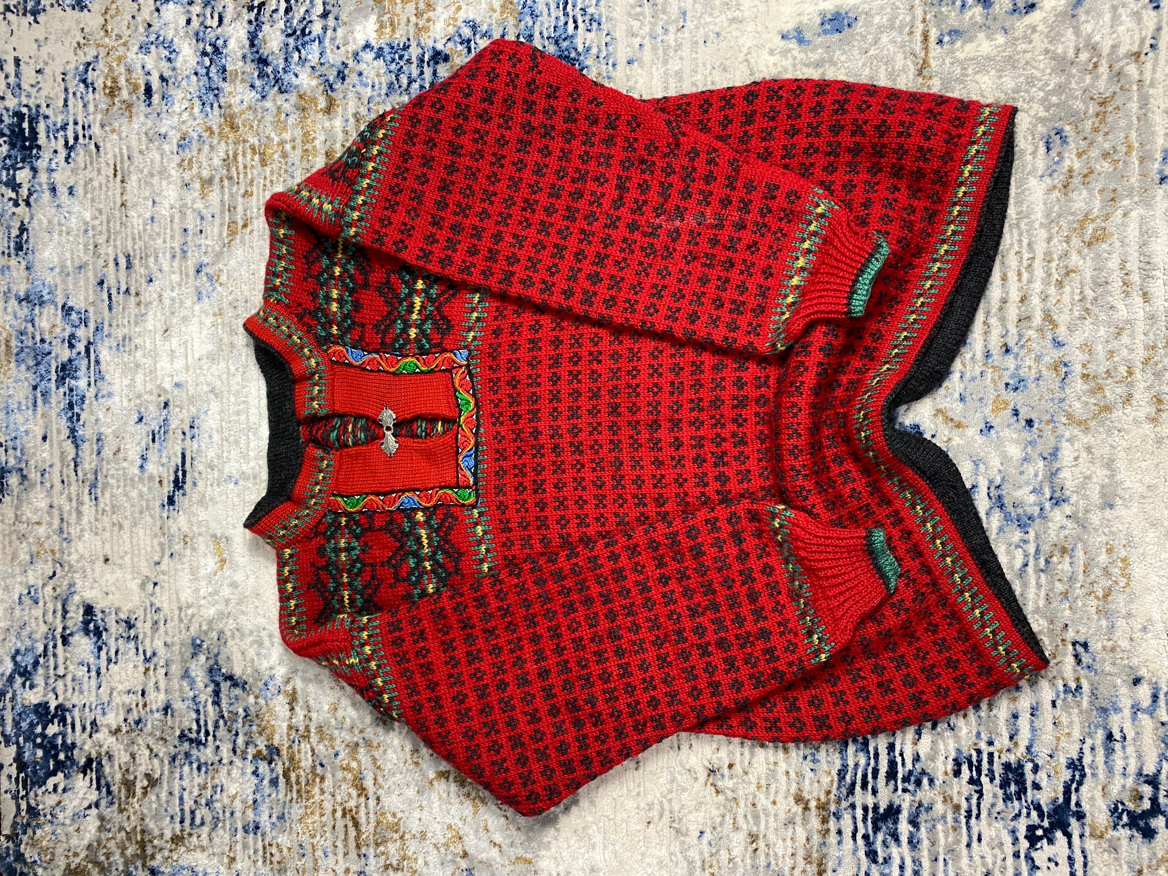 Pre-owned Vintage Handknitted Norway Wool Sweater In Red