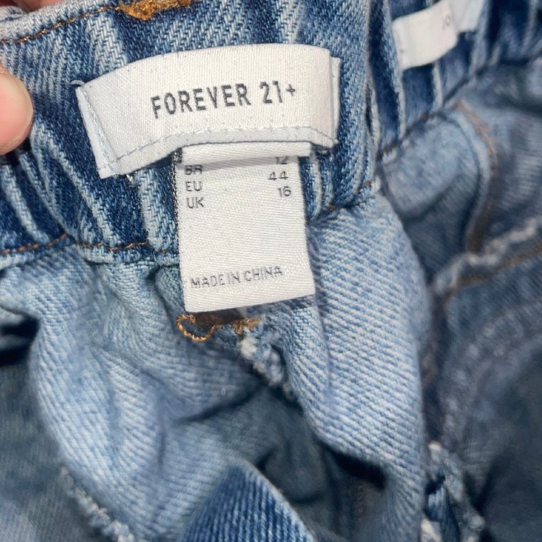 Forever 21 Forever 21 Baggy Denim Cargo Jeans Wide Leg 12 Y2K 90s Flaw Size 34" / US 12 / IT 48 - 3 Thumbnail