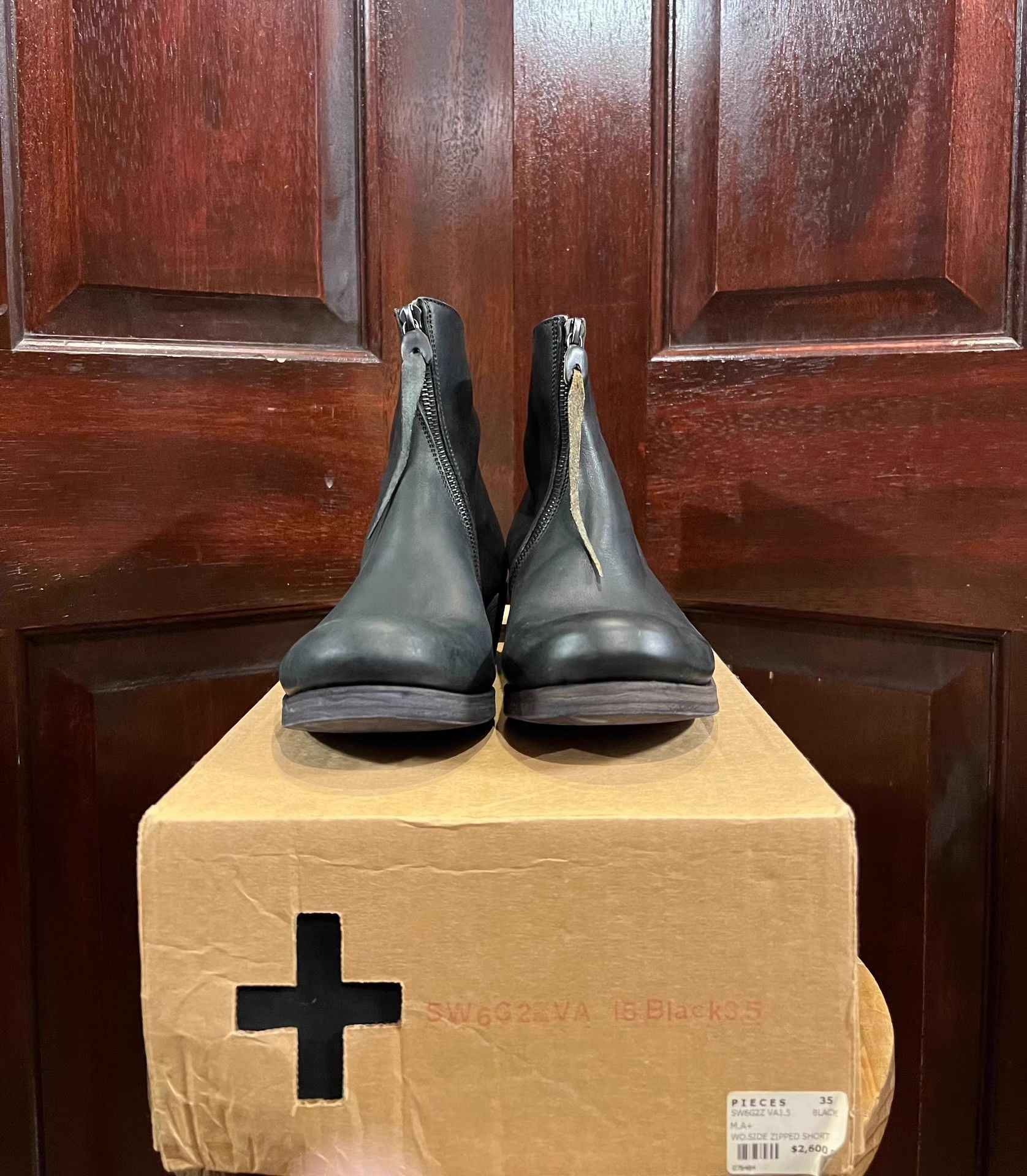 Ma+ m.a+ Women's Black One‑Piece Side‑Zip Short Boots Ｑ25 Size US 5 / IT 35 - 1 Thumbnail