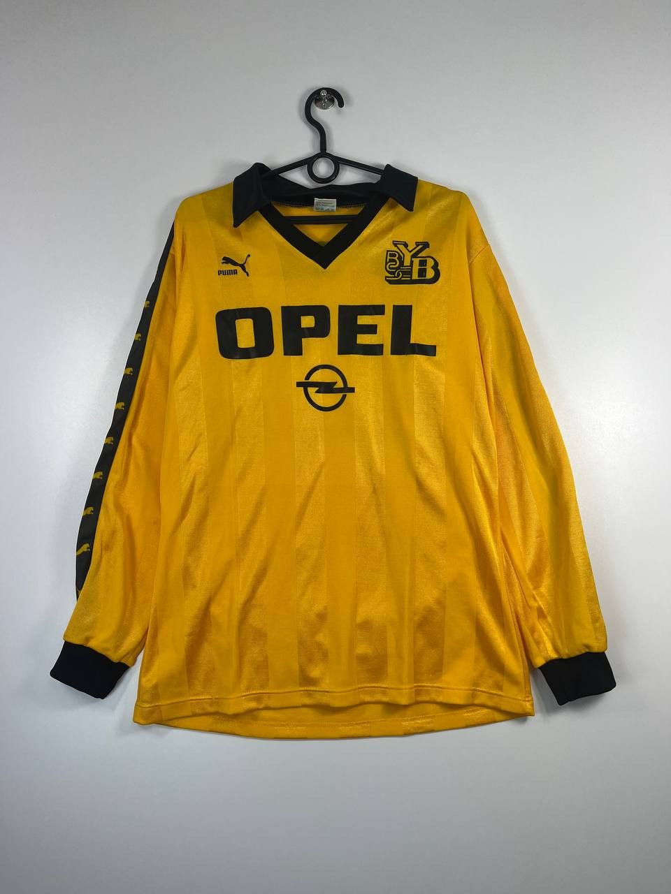 Puma Young Boys 1990s Home Shirt Opel Puma Long Sleeve FootballXL Size US XL / EU 56 / 4 - 1 Thumbnail