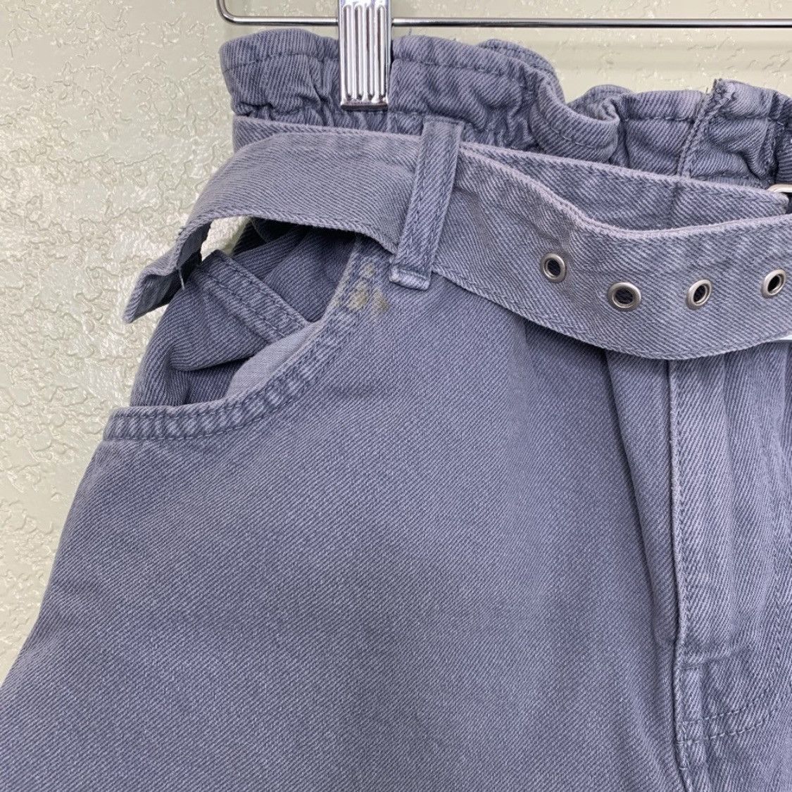 Forever 21 Forever 21 Blue High Waist Paperbag Belted Shorts Size XS Size 24" / US 00 / IT 34 - 3 Thumbnail