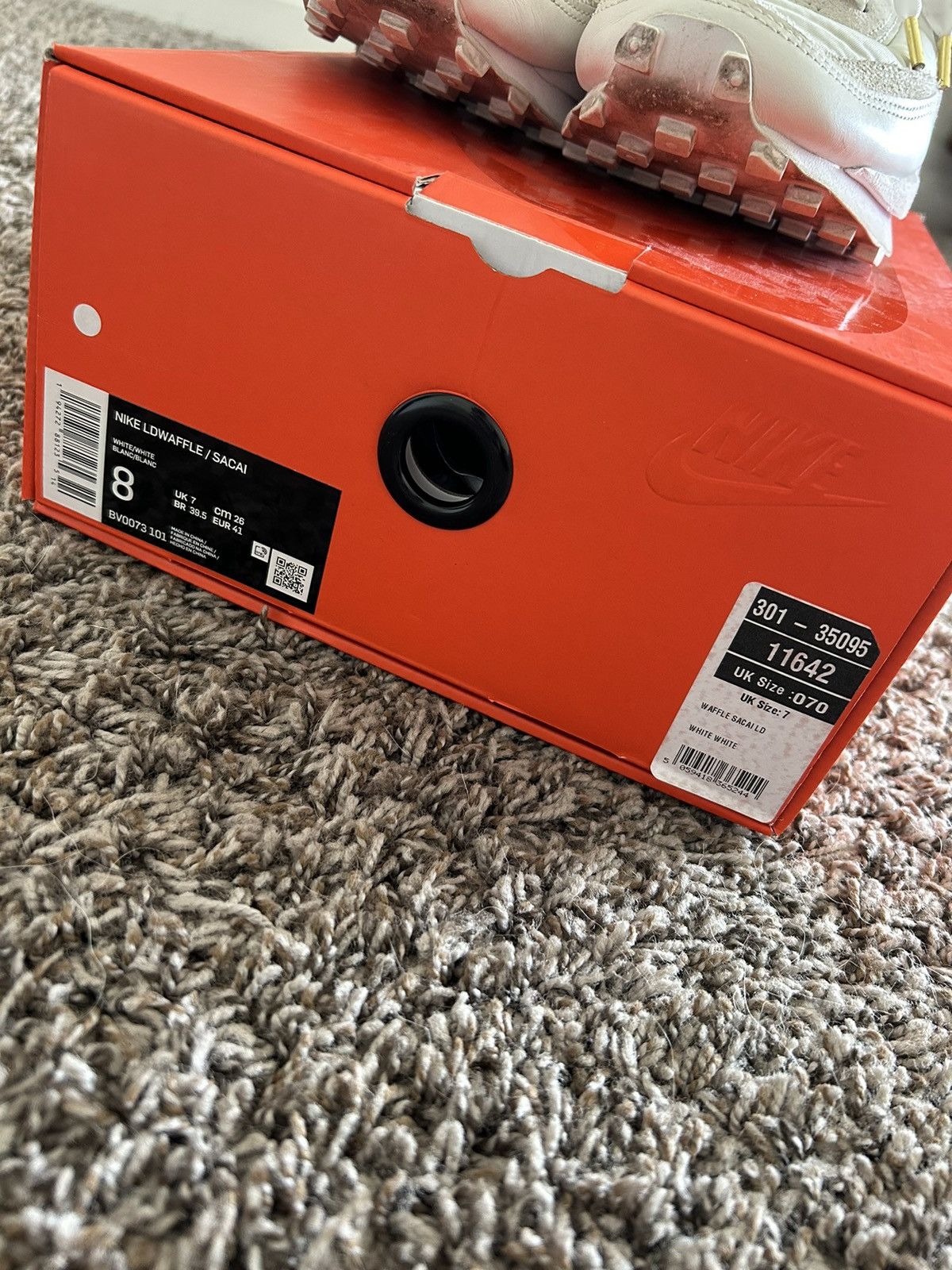 Nike × Sacai Nike Sacai Waffle White Nylon Size US 8 / EU 41 - 9 Thumbnail