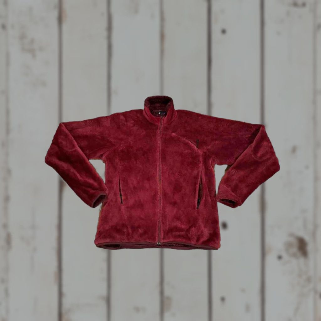 Patagonia VINTAGE Patagonia Jacket Women Med Maroon R4 Regulator Full Zip Deep Pile Polartec Jacket Women Medium Red 90s Outdoor Winter Fall Spring Womens Size M / US 6-8 / IT 42-44 - 1 Thumbnail