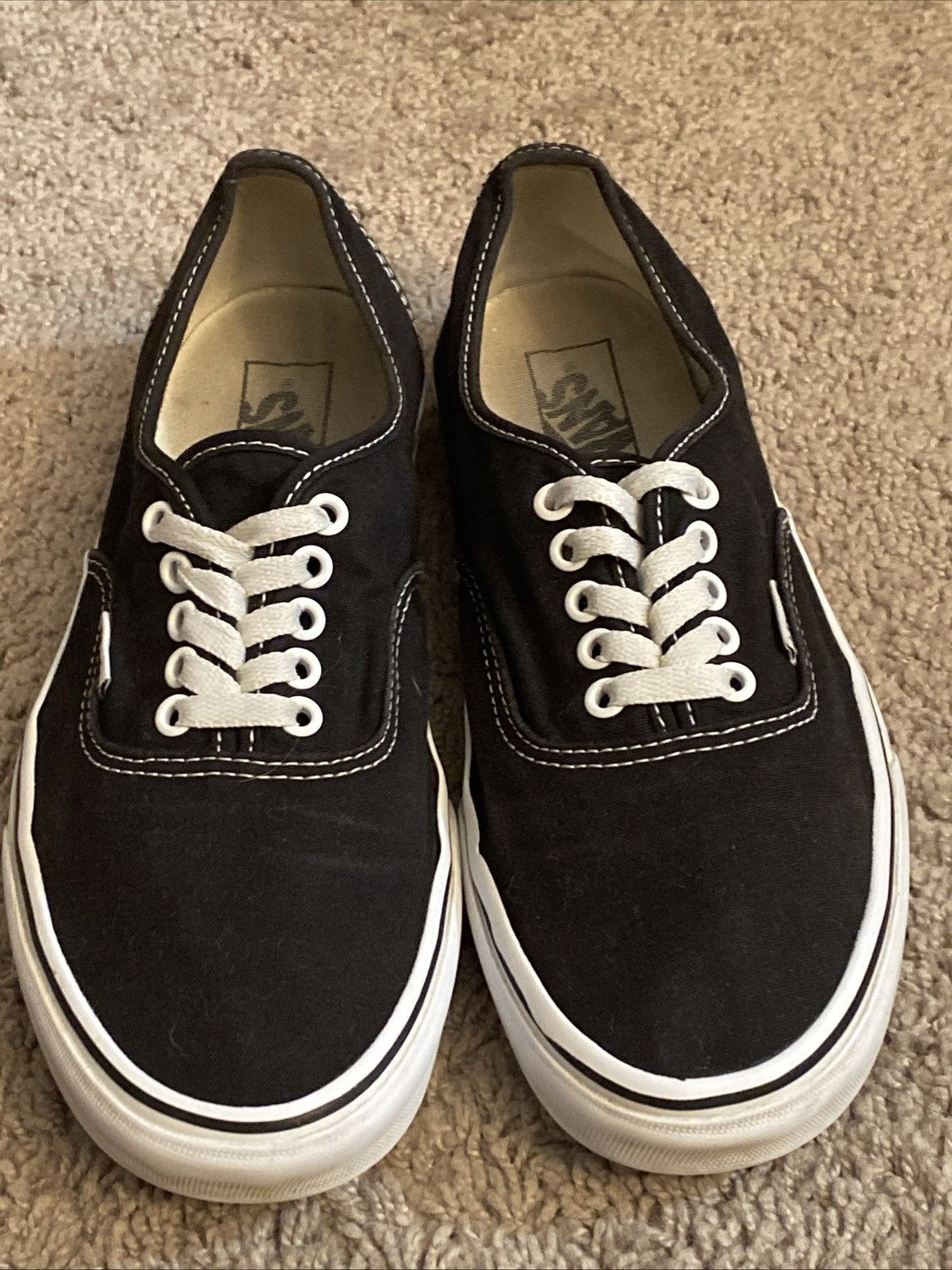 Vans Unisex Vans Off The wall Sk8 low Sneakers size 9.5M/ 11W Size US 9.5 / EU 42-43 - 10 Thumbnail