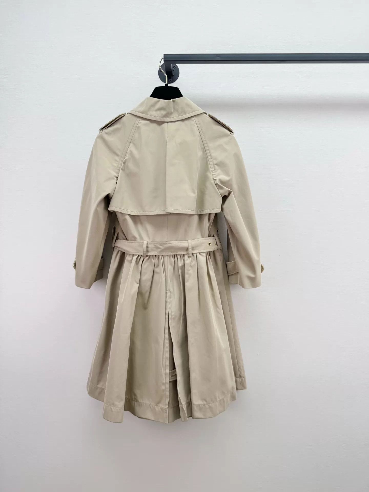 Miu Miu MIU MIU Trench Coat Size 36 Worn 2x Like New Size XS / US 0-2 / IT 36-38 - 5 Thumbnail