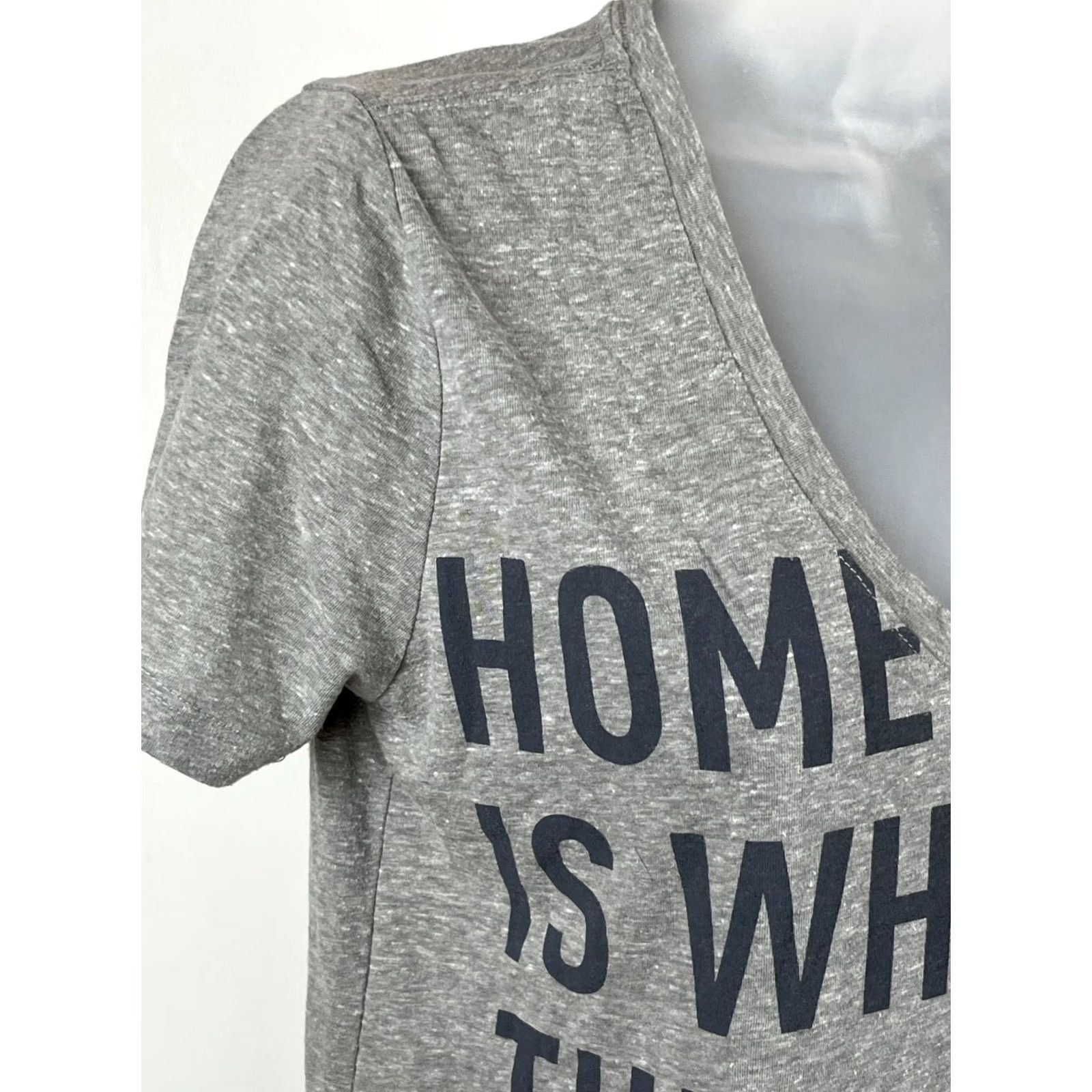 Disney Disney T-Shirt Womens Small Gray Minnie Mouse Home Is Where The Ears Are Tee Size S / US 4 / IT 40 - 3 Thumbnail