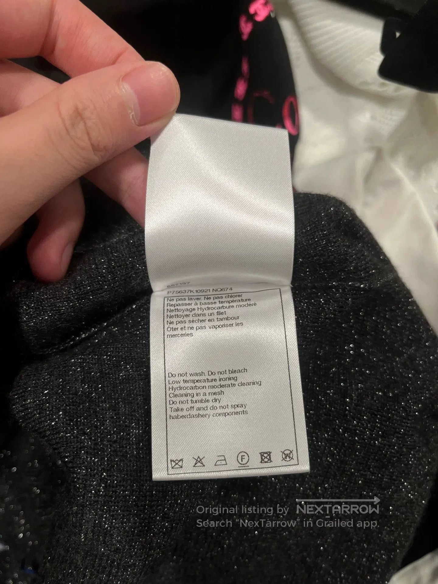 Chanel Chanel 23B Black Gray V-Neck Dress. Size US XS / EU 42 / 0 - 6 Thumbnail