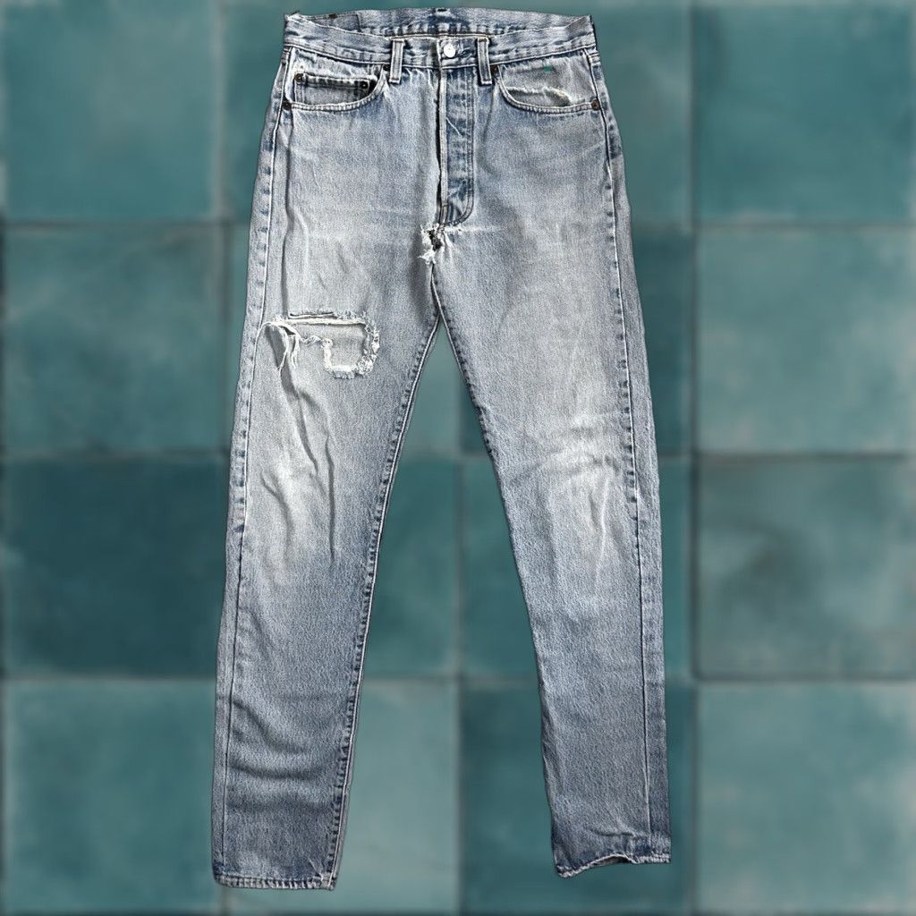 Levi's VINTAGE Levi's 501 Jeans Men 33x30 Straight Leg 80s Blue Denim Mid Rise Comfort 90s Size US 33 - 1 Thumbnail