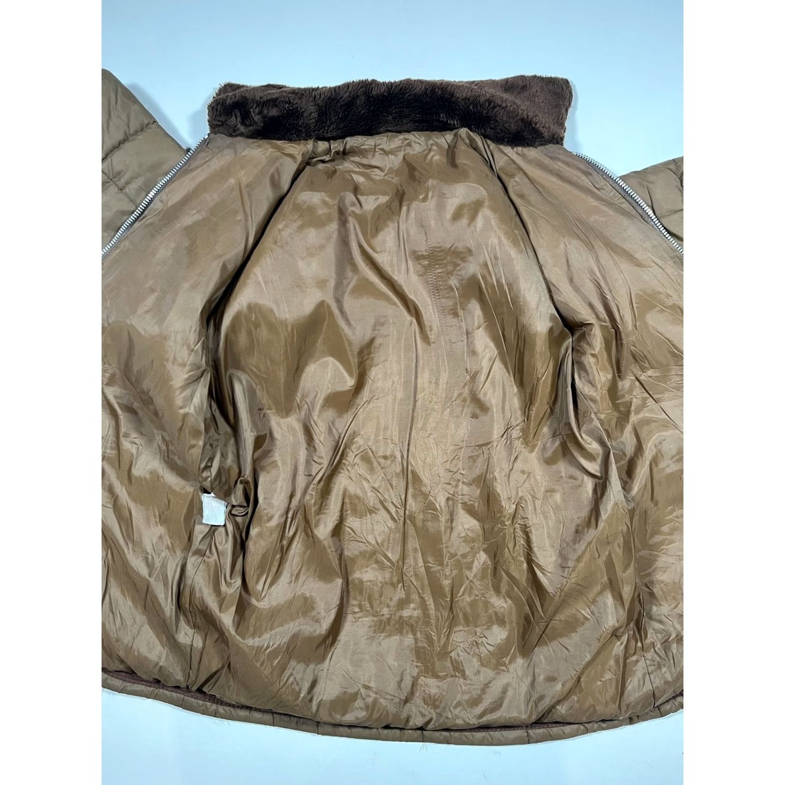 Vintage VINTAGE Mens Quilted Coat Nylon Puffer Full Zip Lined Brown XL Wool? (Note: This line is invalid as per rules; provide final title instead.) Size US XL / EU 56 / 4 - 5 Thumbnail