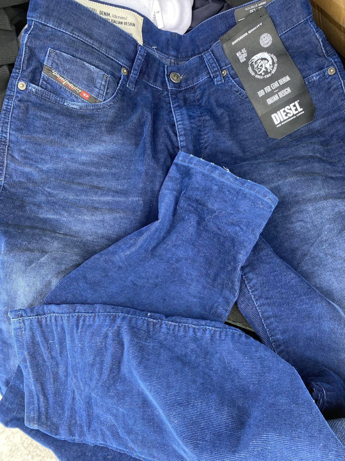 Diesel Corduroy Diesel Jeans 32x32 New Size US 32 / EU 48 - 1 Thumbnail