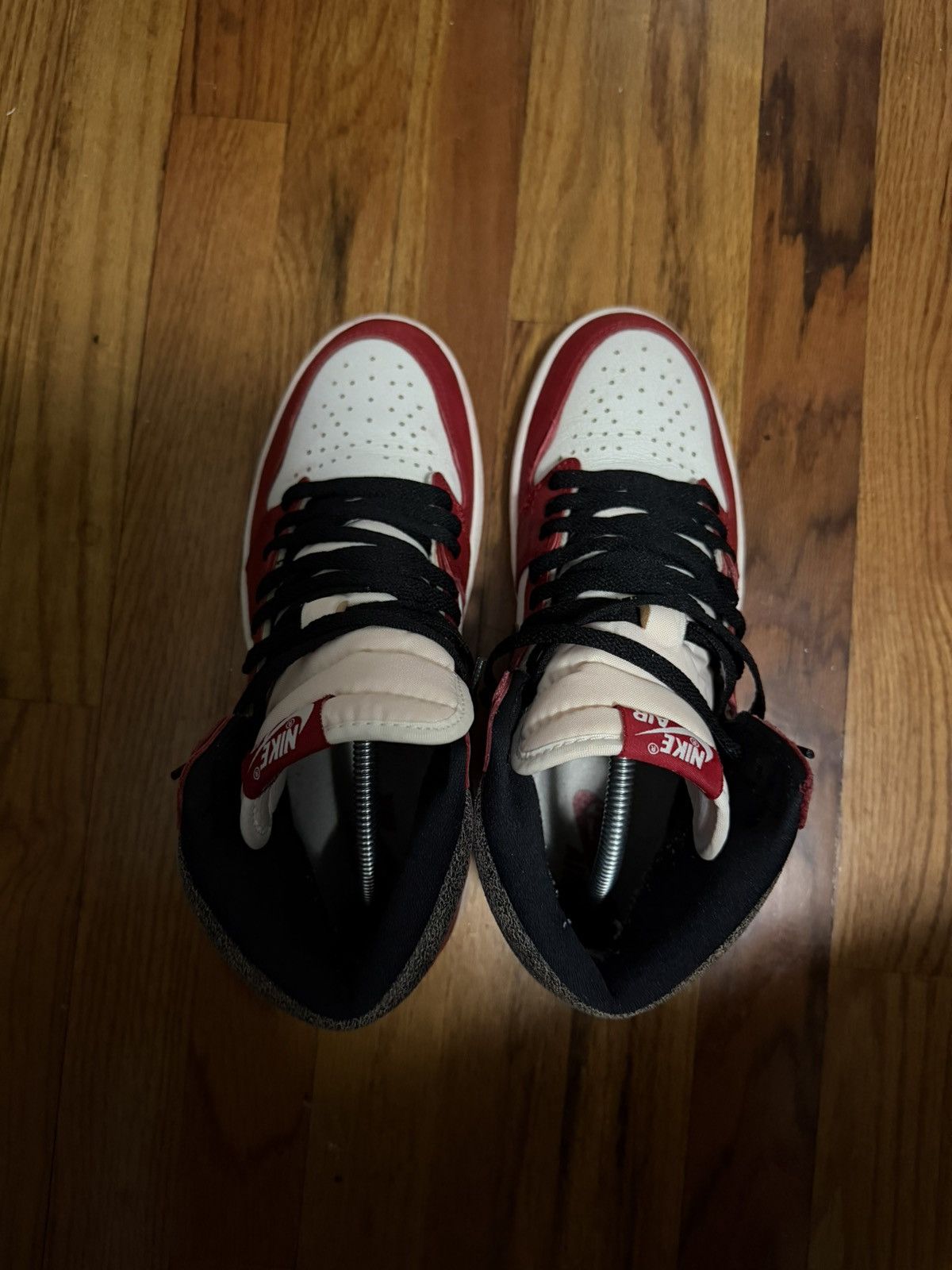 Jordan Brand Jordan 1 Chicago Lost and Found Size US 9 / EU 42 - 3 Thumbnail
