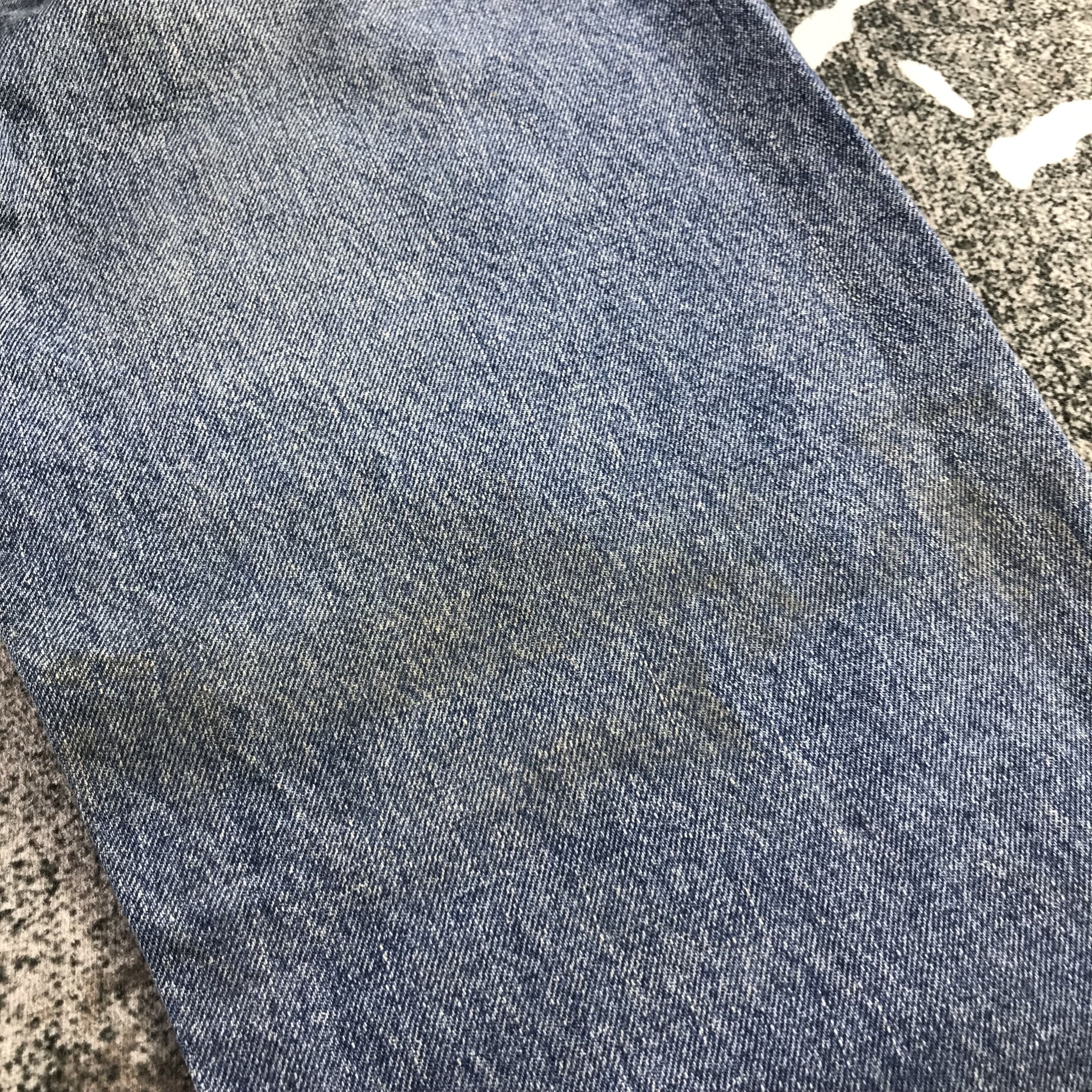 Levi's Vintage Levis 550 Jeans Medium Wash Denim KJ3356 Size US 34 / EU 50 - 7 Thumbnail