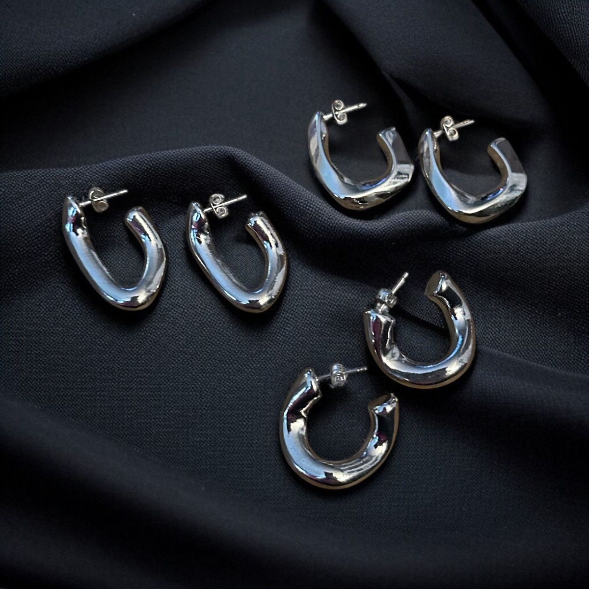 Other Set of three silver tone chunky link hoop earrings Size ONE SIZE - 1 Thumbnail