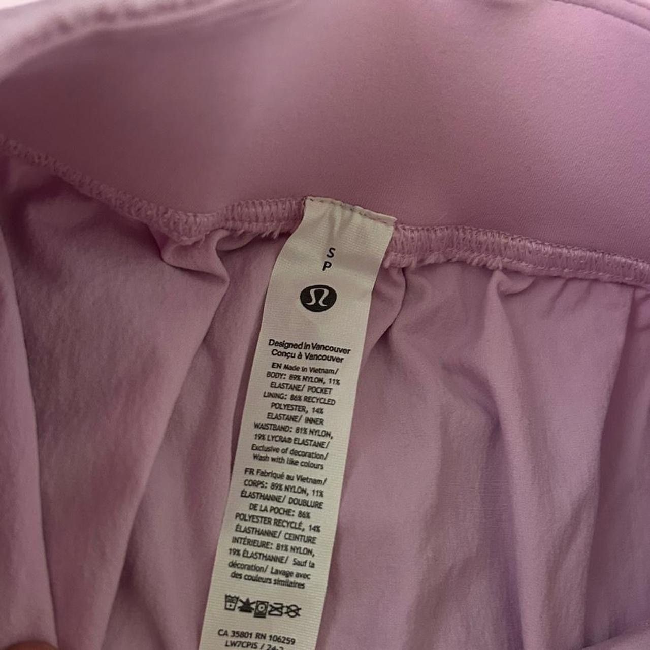 Lululemon NWT Lulu 4in shorts size Small Size 27" / US 4 / IT 40 - 3 Thumbnail