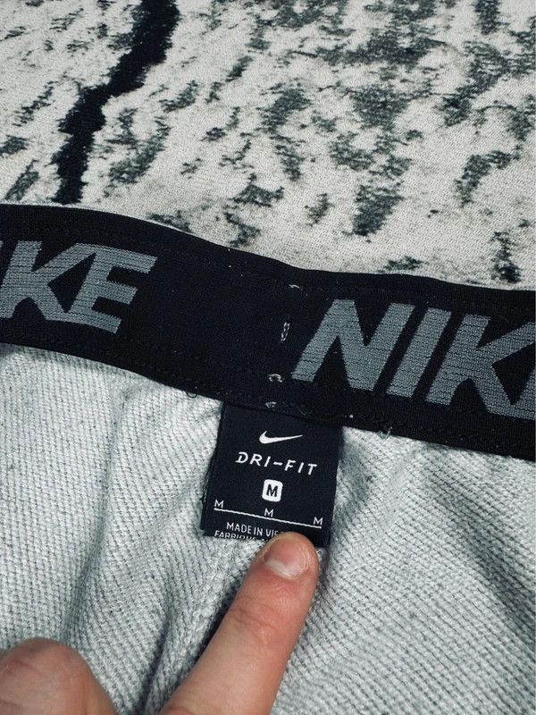 Nike Nike Dri fit tracksuit pants gray M logo Size US 32 / EU 48 - 5 Thumbnail