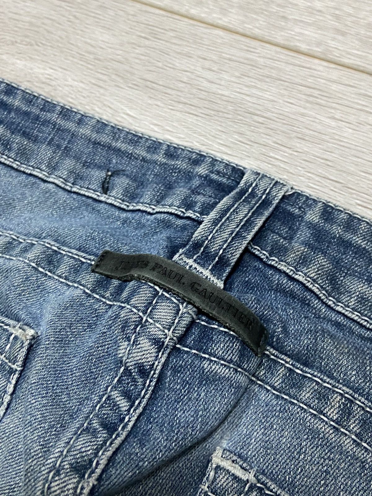 Jean Paul Gaultier Jean Paul Gaultier metallic logo Denim Jeans Pants Size 26" / US 2 / IT 38 - 3 Thumbnail
