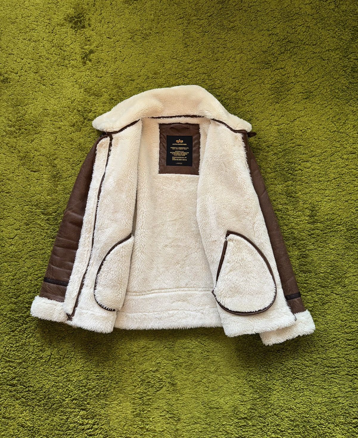 Alpha Industries × Designer Alpha Industries B3 army shearling eco-leather jacket Size US L / EU 52-54 / 3 - 2 Thumbnail