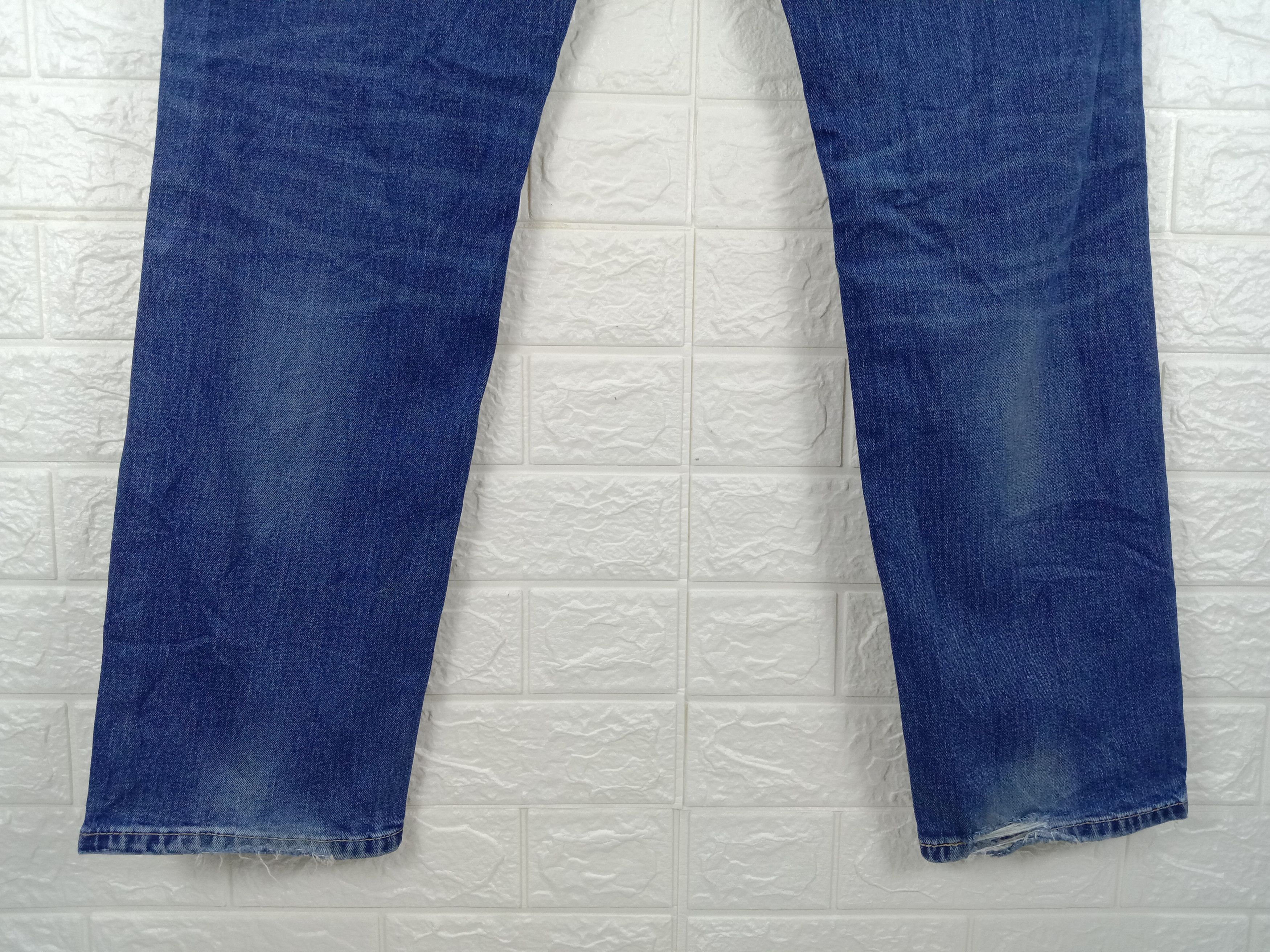 Levi's Vintage Levi's 541 Blue Wash Jeans Size US 33 - 8 Thumbnail
