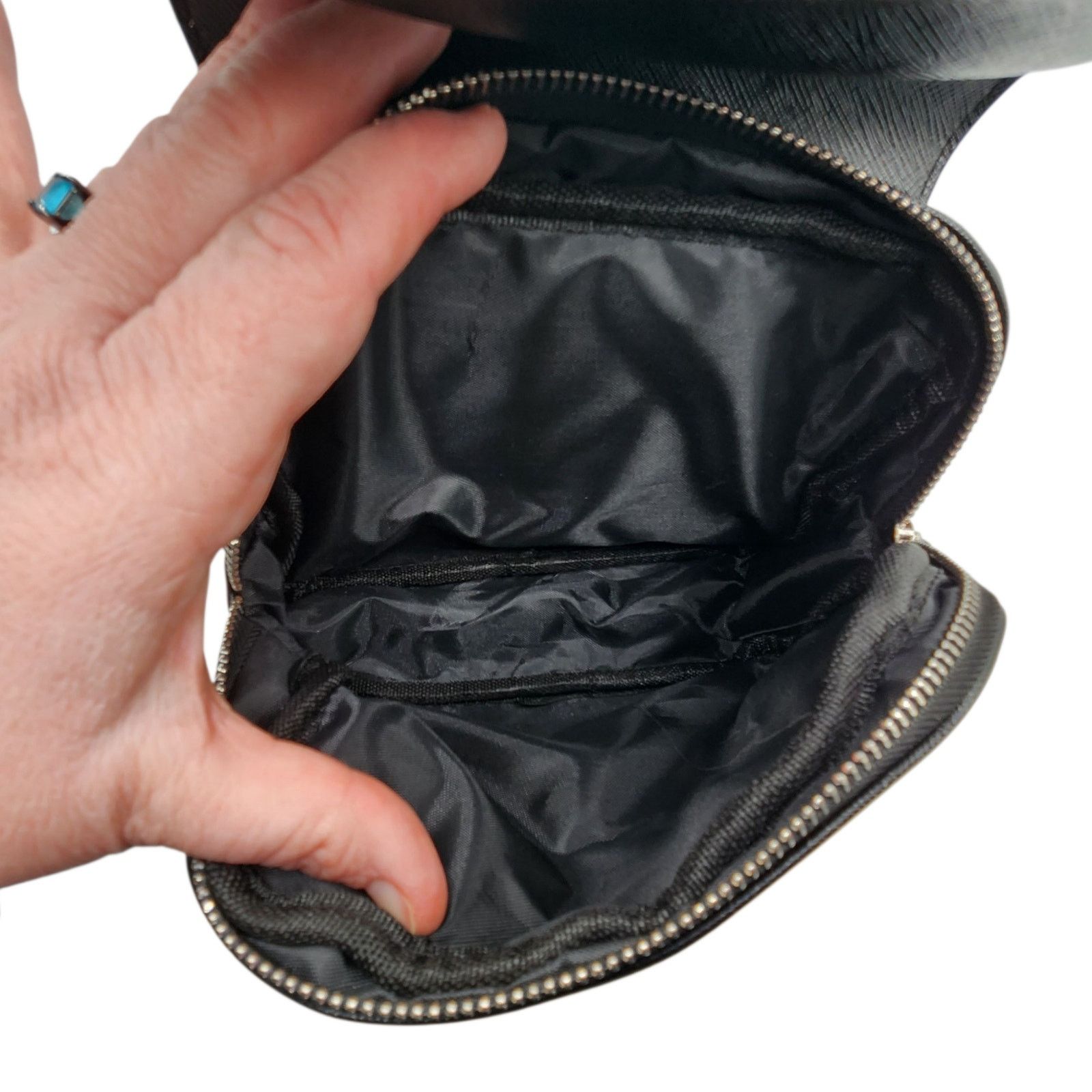 Other Black Faux Leather Bag with Silver Turn Lock Size ONE SIZE - 5 Thumbnail