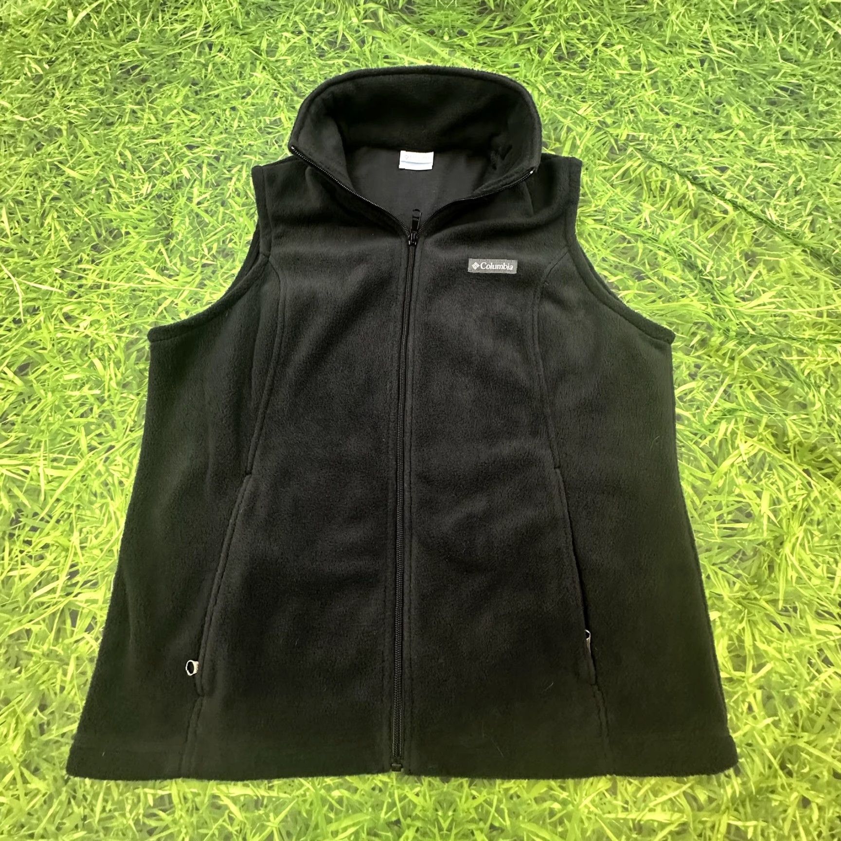 Vintage Columbia Vest Womens Large Black Fleece Full Zip Sleeveless Outdoors Hiking Shirt Size L / US 10 / IT 46 - 2 Thumbnail