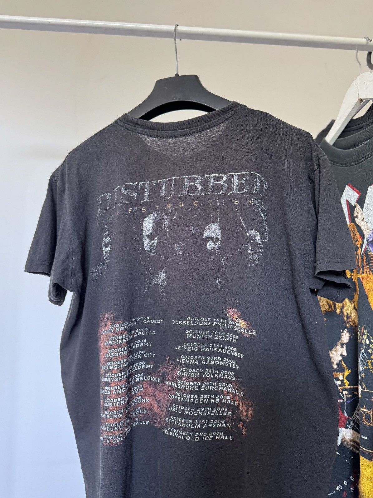 Band Tees Vintage 2008 Disturbed Indestructible Faded Band T Shirt Size US M / EU 48-50 / 2 - 5 Thumbnail