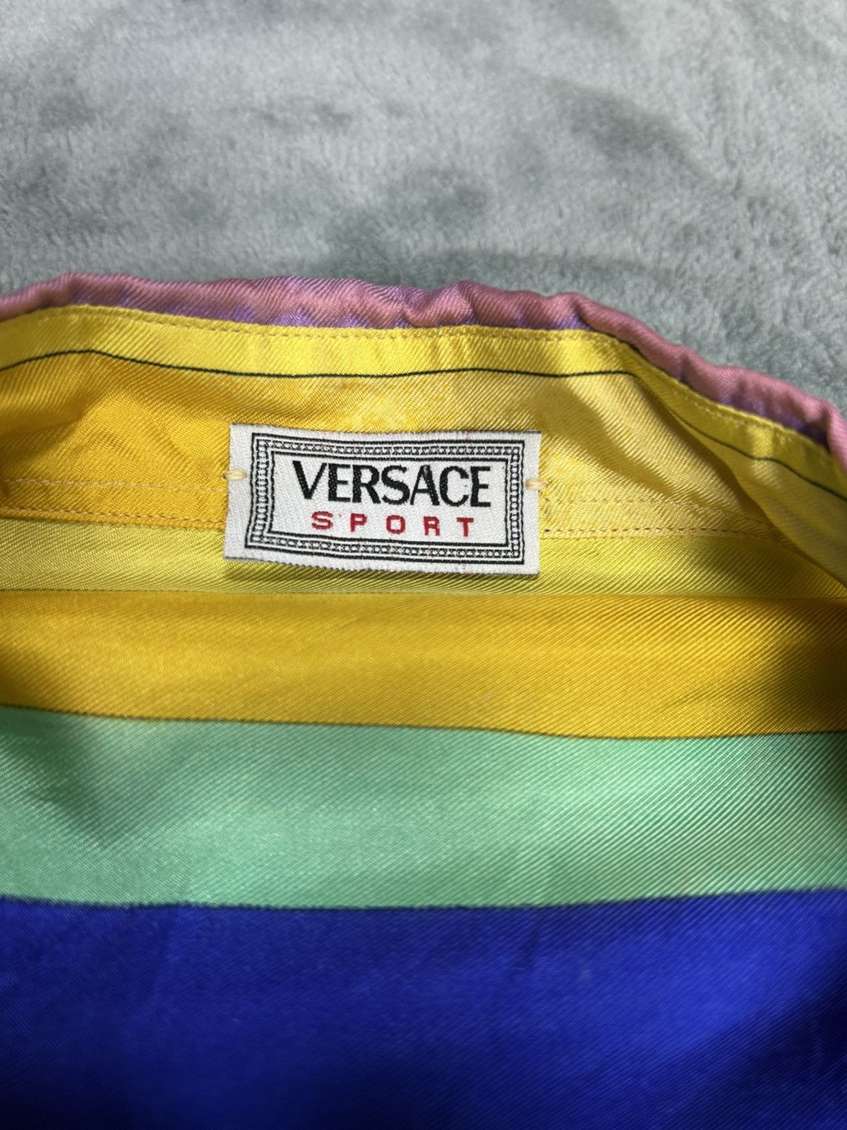 Versace Vintage Versace Sport Silk Venetian Shirt Size US L / EU 52-54 / 3 - 8 Thumbnail