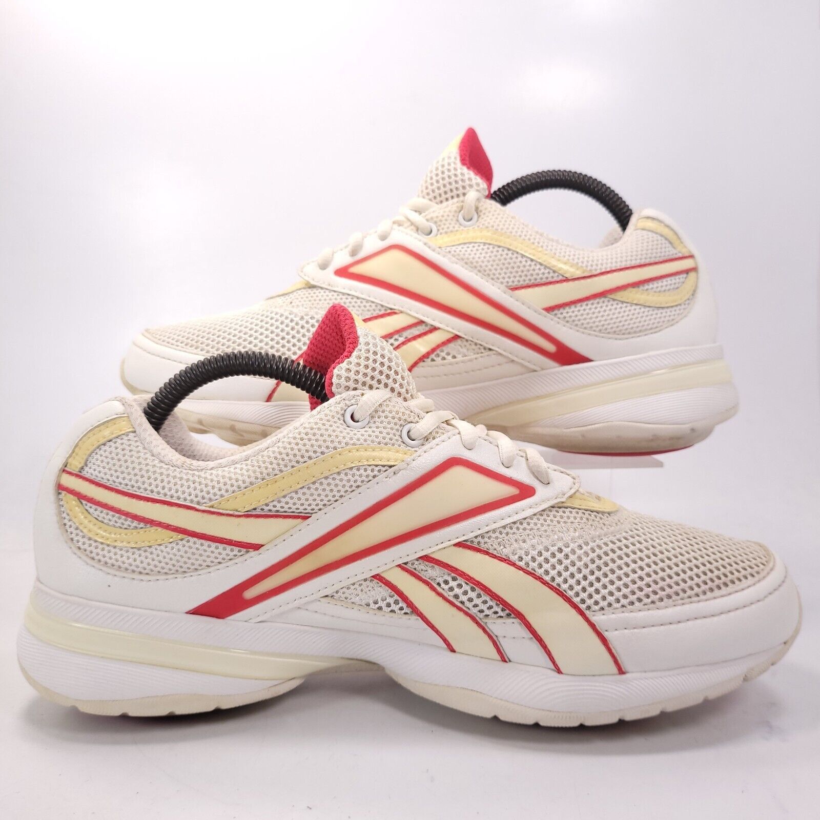 Reebok Reebok Easy Tone Athletic Shoe Women Size 9 J18011 White Red Size US 9 / IT 39 - 9 Thumbnail