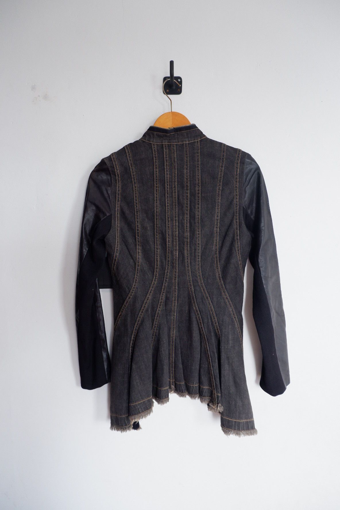 If Six Was Nine Y2K LGB Style Japan Brand Hybrid Calf Zipper Shirts Size US M / EU 48-50 / 2 - 2 Thumbnail