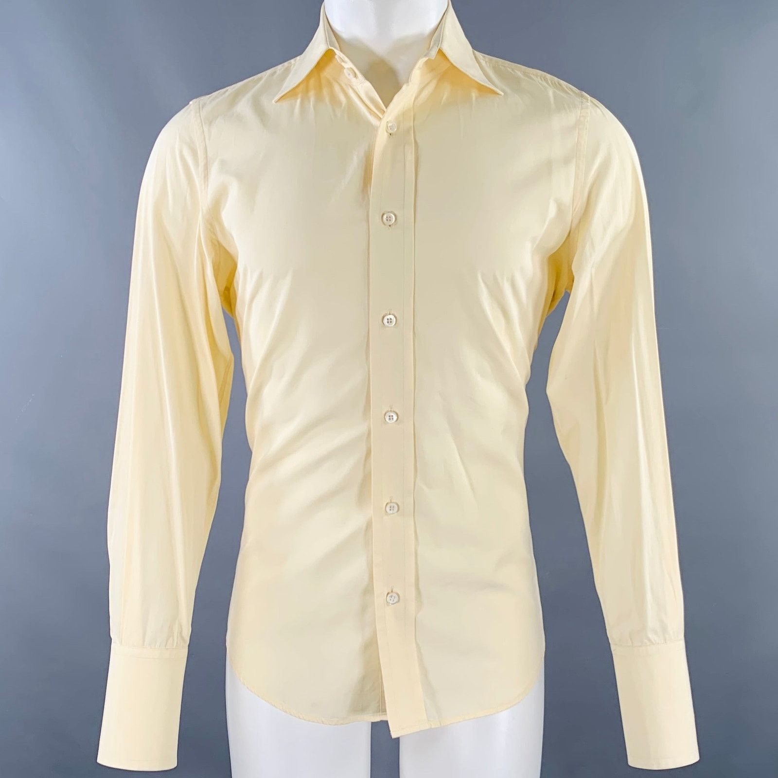 Size 38 Yellow Cotton Curved Cutaway Long Sleeve Shirt