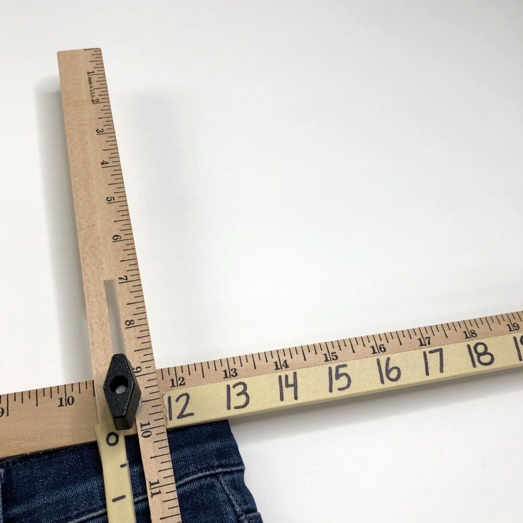 Agolde AGOLDE Jeans 5-Pocket Distressed Mid Rise Stretch Sophie Crop 25 (25W 26L) A018-3005 Womens Jeans Size 42" / US 20 - 7 Thumbnail