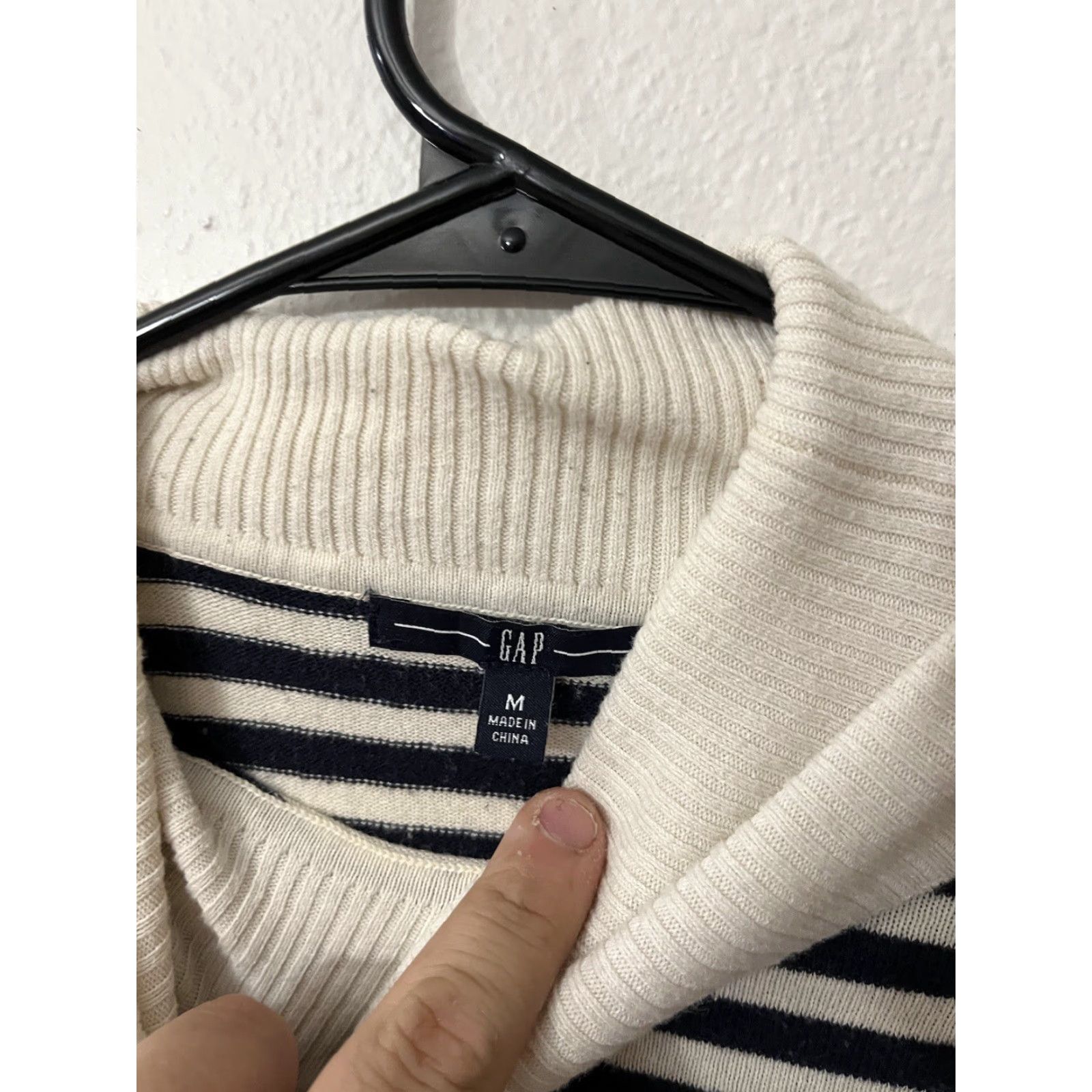 Gap GAP Women's Pullover Solid Turtleneck Sweater Medium Cotton White Navy Striped Size M / US 6-8 / IT 42-44 - 3 Thumbnail