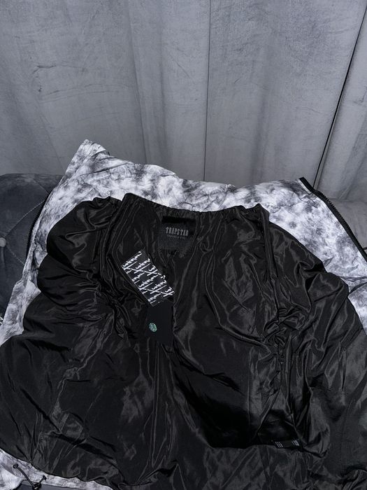 Trapstar London Trapstar Hyperdrive tie dye puffer jacket Grailed