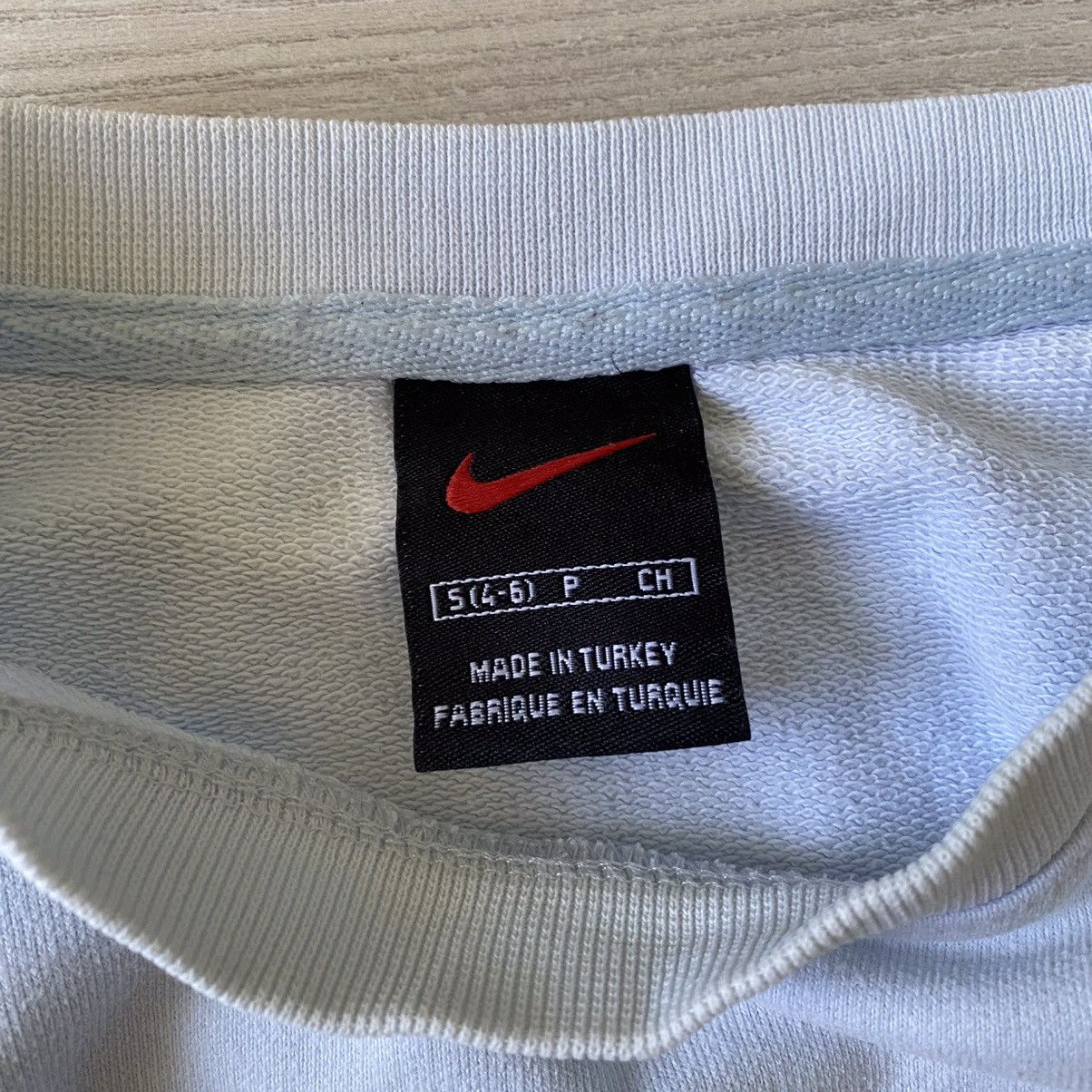 Nike Vintage Nike Center Logo Y2K Size US S / EU 44-46 / 1 - 4 Thumbnail