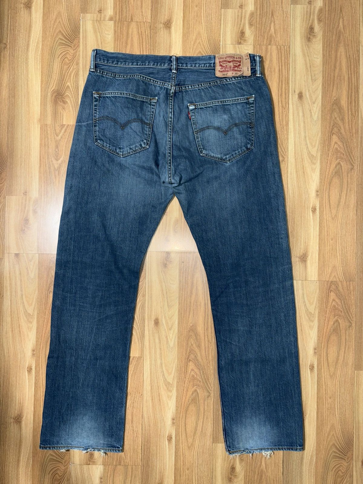 Levi's Vintage Clothing Levi’s 501 Original Fit Jeans Mid Wash Distressed Denim W36 Size US 36 / EU 52 - 2 Thumbnail