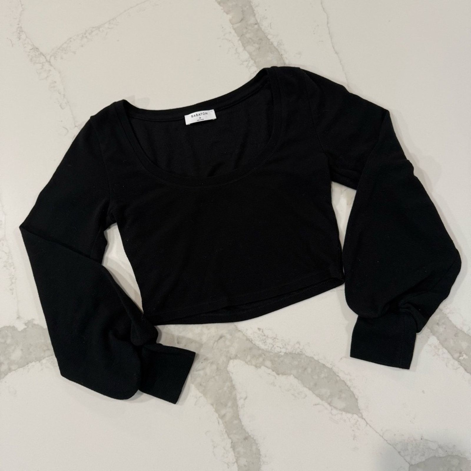 Aritzia Aritzia Babaton Paxton Cuffed Long Sleeve Crop Top Womens M Size M / US 6-8 / IT 42-44 - 7 Thumbnail