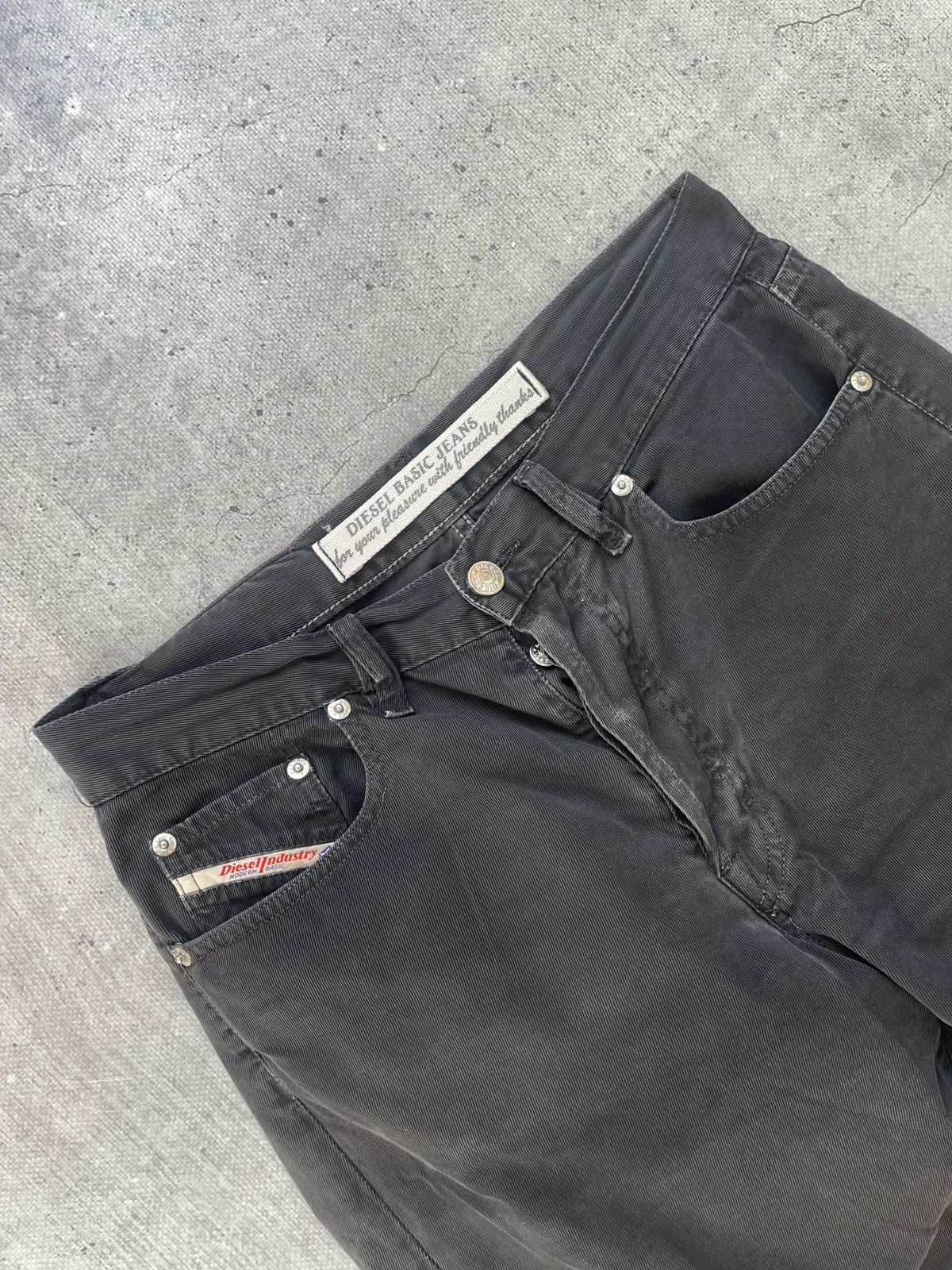 Diesel Mens Vintage diesel jeans denim y2k pants Size US 31 - 12 Thumbnail