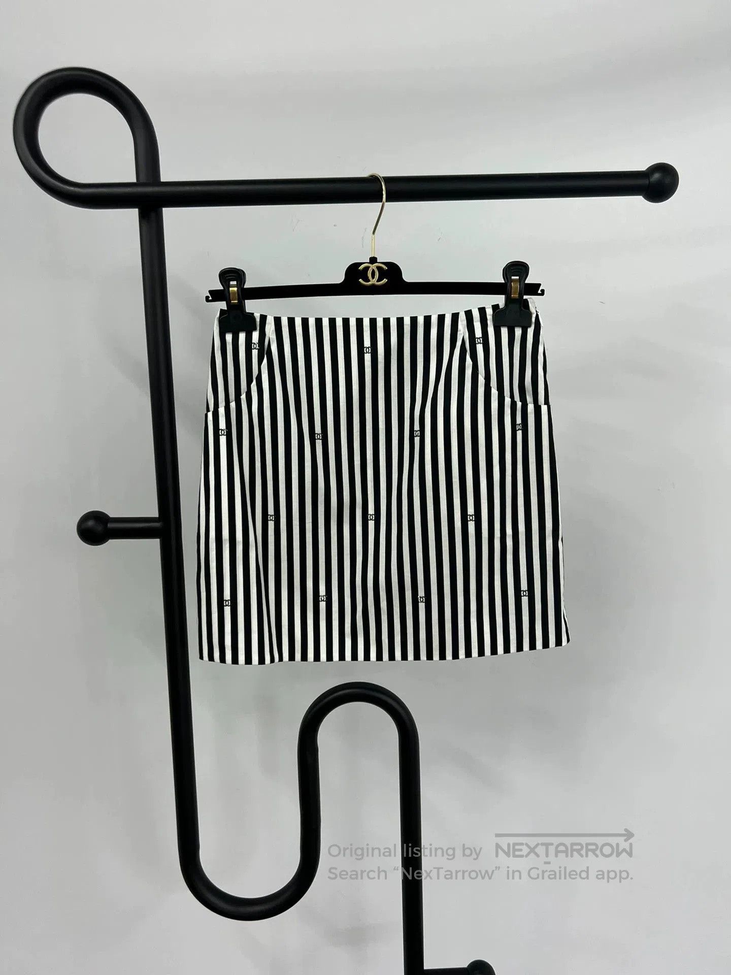 Chanel Chanel 24M Stripe CC Crystal Skirt. Size 24" / US 00 / IT 34 - 1 Thumbnail