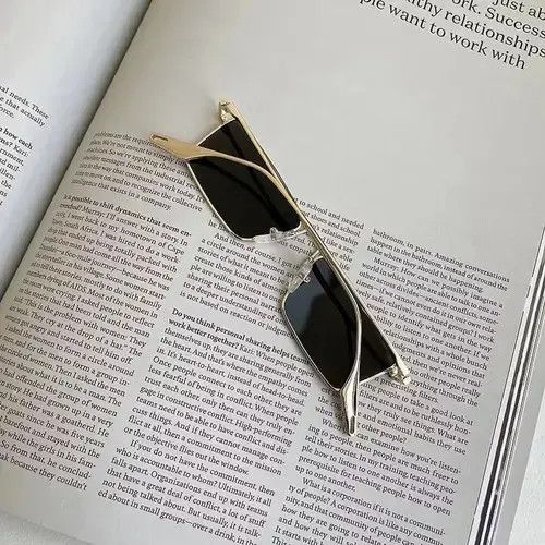 Vintage Retro punk sunglasses Size ONE SIZE - 2 Thumbnail