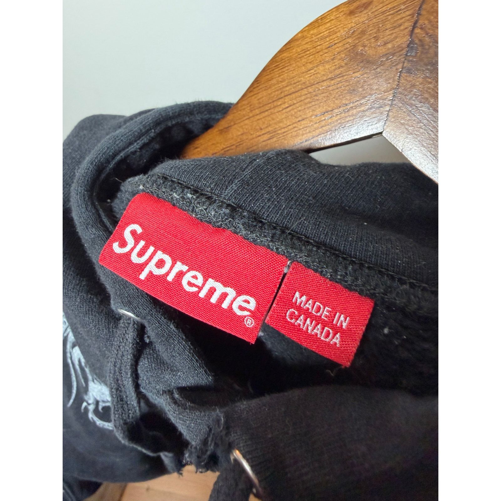 Supreme Supreme Animals Hooded Sweatshirt 'Black' Size US L / EU 52-54 / 3 - 6 Thumbnail