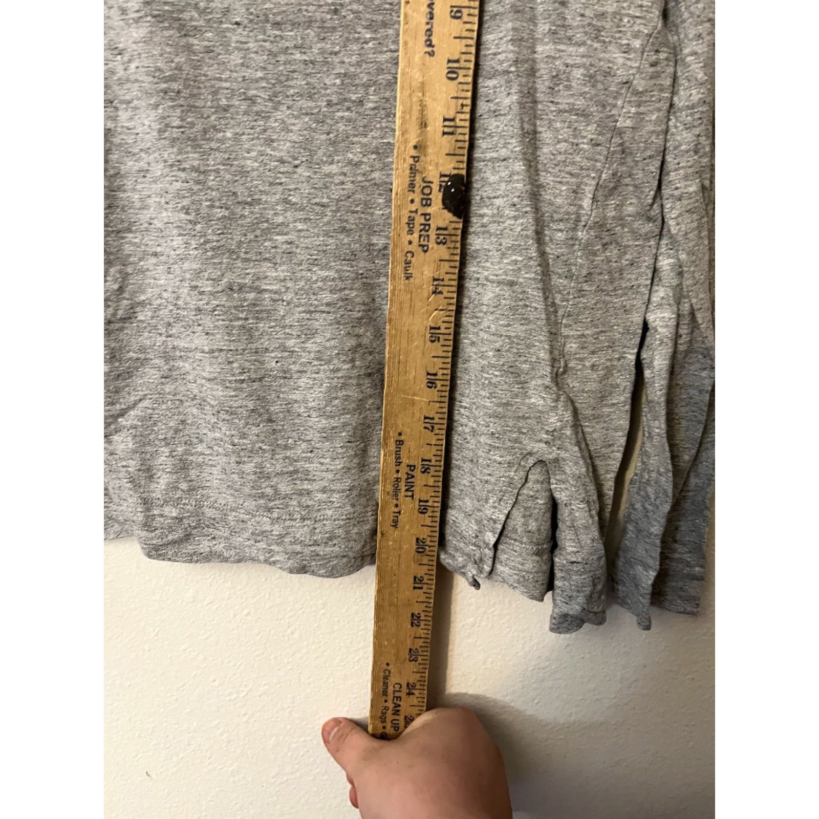 Ann Taylor LOFT Womens T-Shirt Gray Solid Crew Neck Long Sleeve Stretch Top Tee Medium Size L / US 10 / IT 46 - 4 Thumbnail