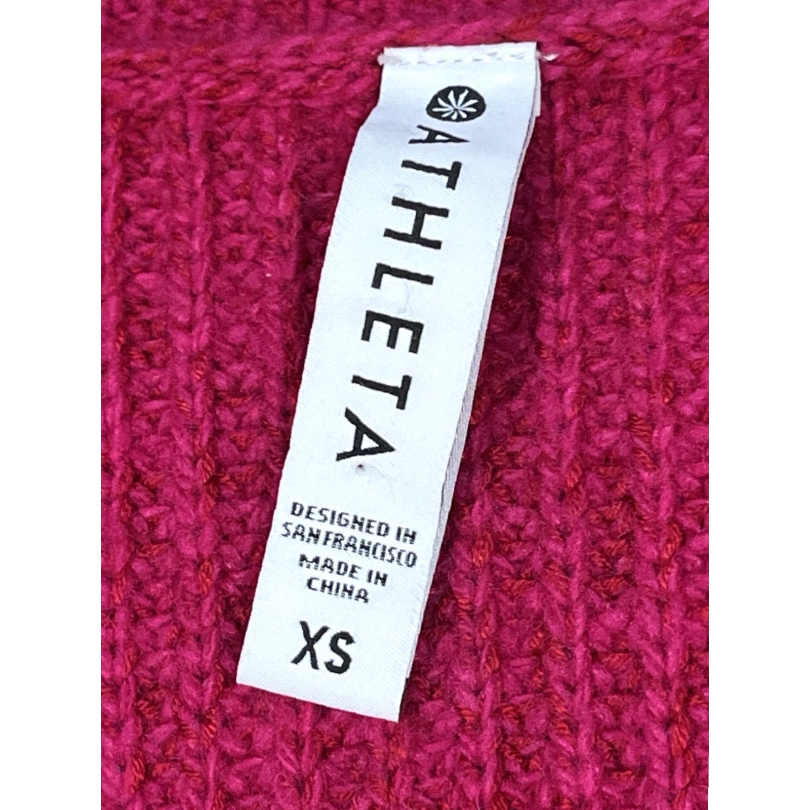 Athleta Athleta Sweater Women XS V-Neck HOT PINK Chunky Knit Wool VISCOSE Nylon Split Sides Size XS / US 0-2 / IT 36-38 - 2 Thumbnail
