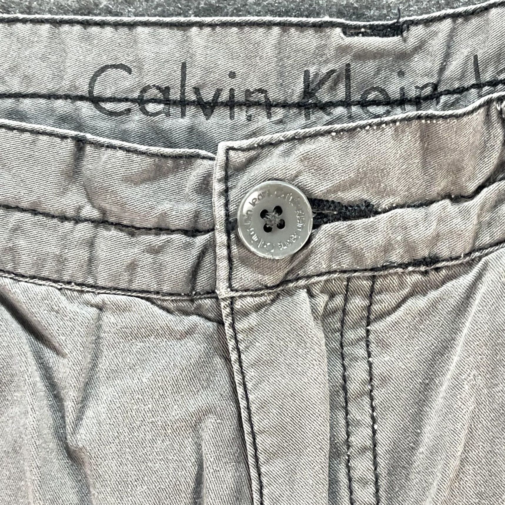 Vintage Calvin Klein Jeans Shorts Cargo Mens 29 Gray 100% Cotton Pockets Casual Summer Size US 29 - 4 Thumbnail