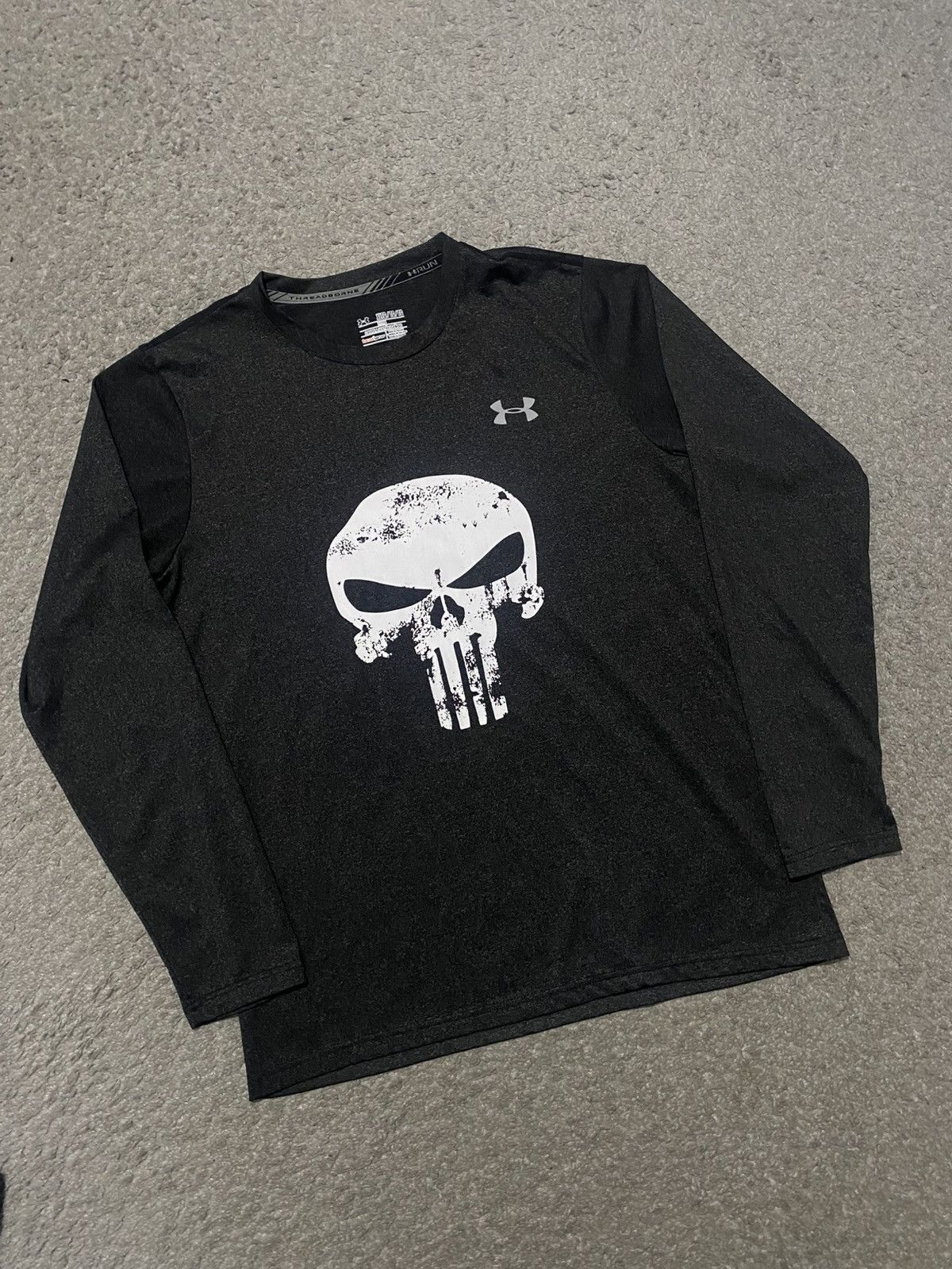 Marvel Comics × Under Armour Under Armour x Marvel Punisher XL heatgear long sleeve y2k Size US XL / EU 56 / 4 - 14 Thumbnail
