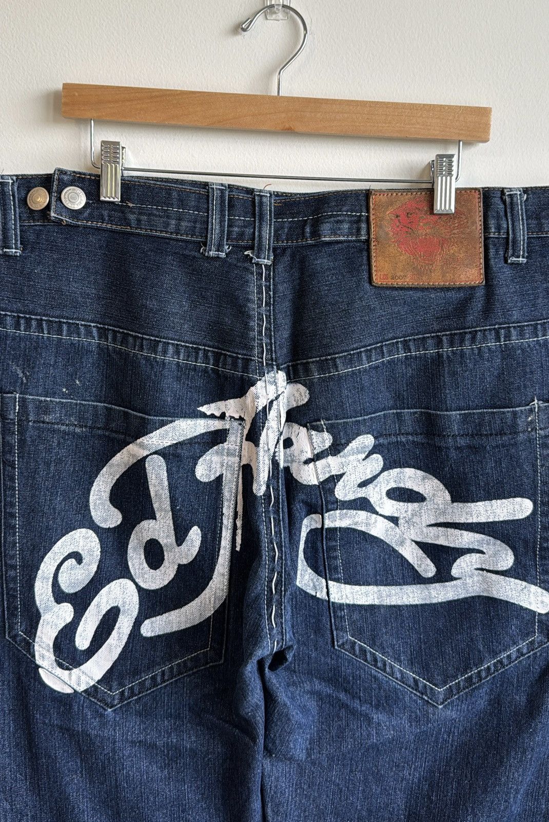 Ed Hardy × Vintage Ed Hardy Embroidered “Death Before Dishonor” Baggy Jeans Size US 38 / EU 54 - 2 Thumbnail