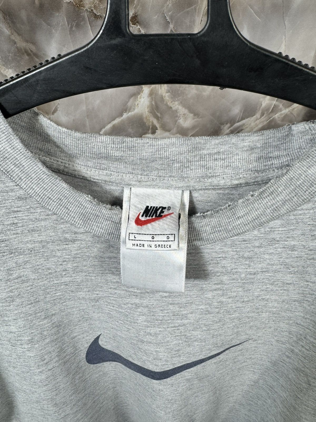 Vintage Vintage Nike Big Logo Distressed Tee Size US L / EU 52-54 / 3 - 4 Thumbnail